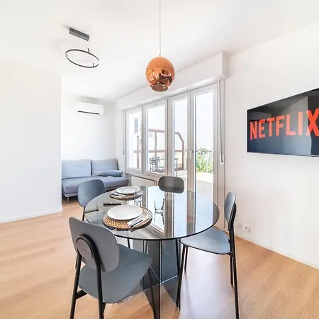 Apartament Luminosissimo Attico Con Vista Panoramica Su